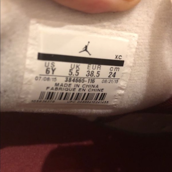 JORDAN 6 Retro Maroon (2015) Size 6 (GS) available - Picture 5 of 6